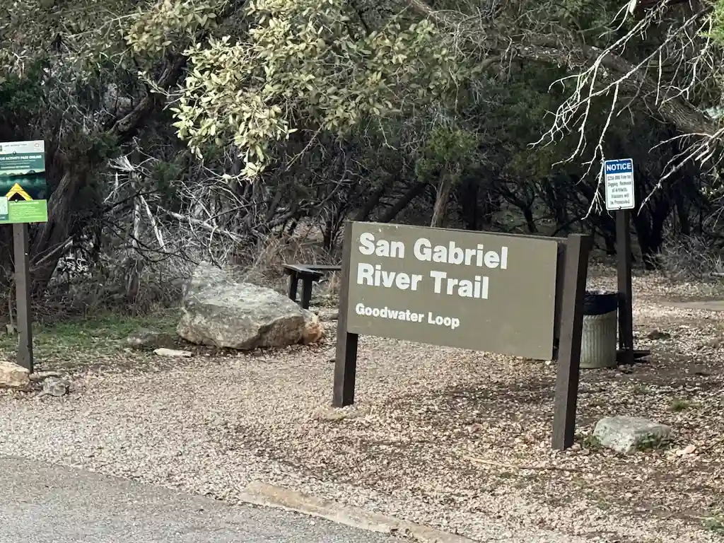 Hiking the Good Water Loop Trail Start At Cedar Breaks – Georgetown